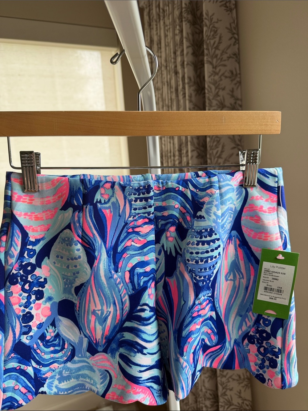 Lilly Pulitzer Blue, Pink & Aqua Abstract Printed Short